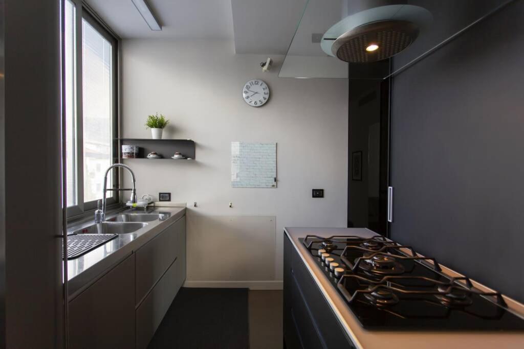 Luxury Sciuti Apartment Palermo Esterno foto